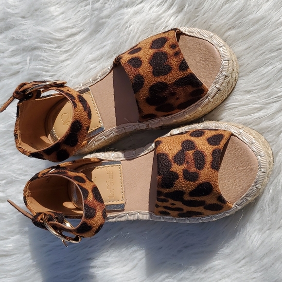 Girls Leopard Print Espradilles Sandals - Picture 3 of 4